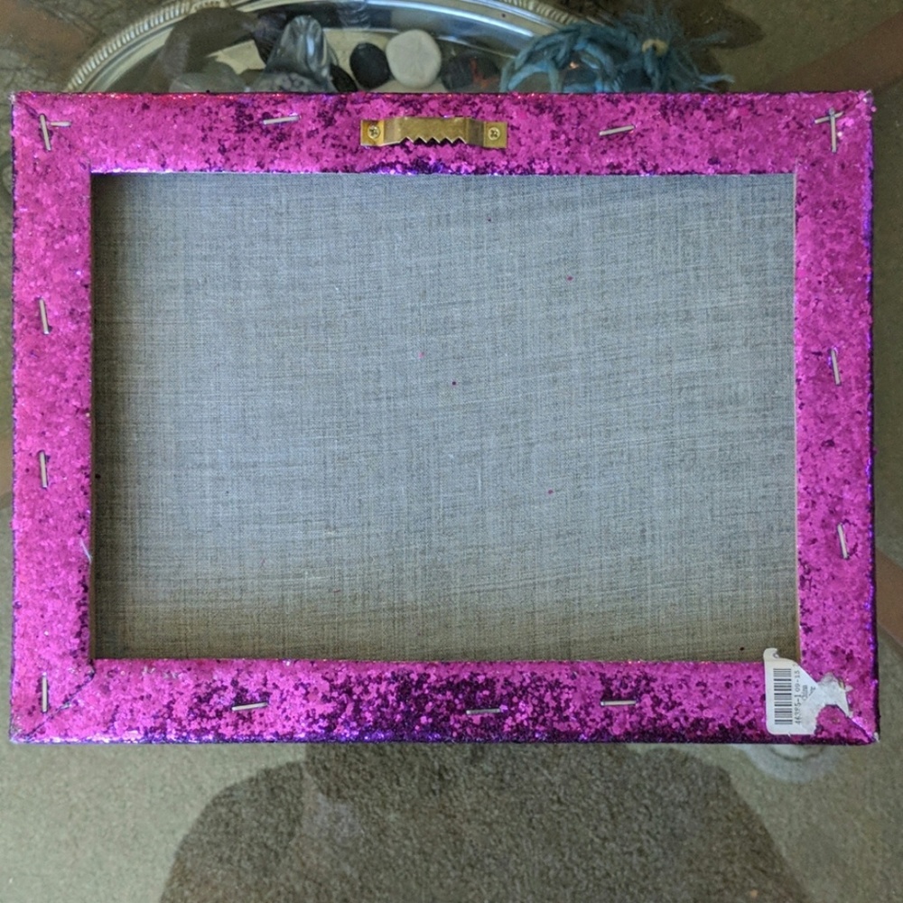 House Decor Accessories Featured Listing - Picture 5 of 8